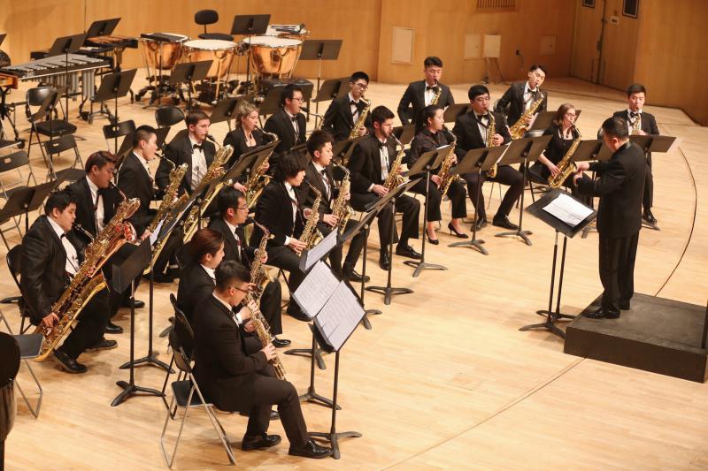 China Conservatory Saxophone Ensemble - Manong Li, conductor